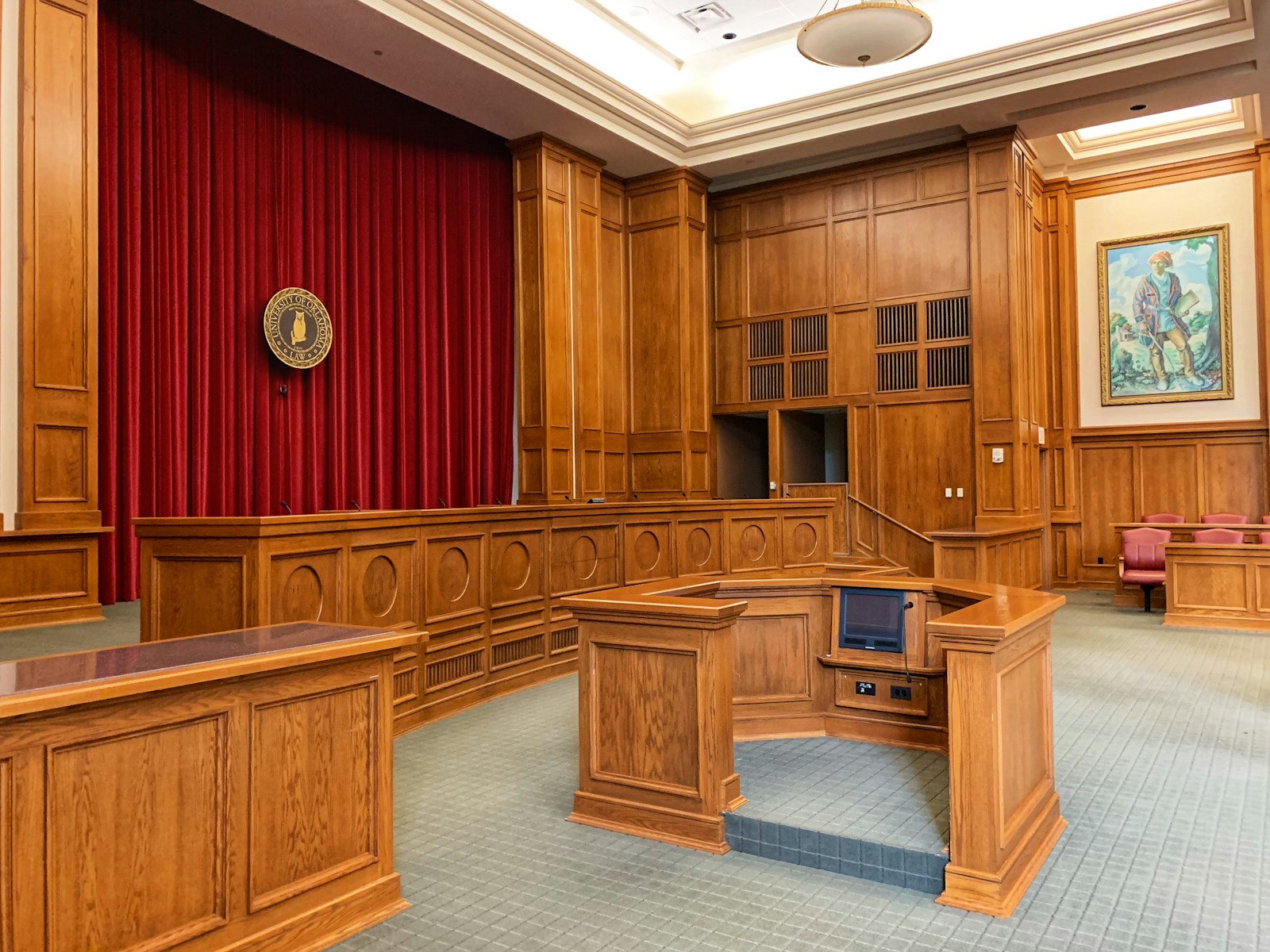 Personal Injury Claims vs. Lawsuits: What’s the Difference?